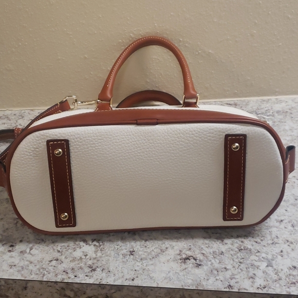 Dooney & Bourke Pebble Grain Zip Satchel White - Picture 6 of 12